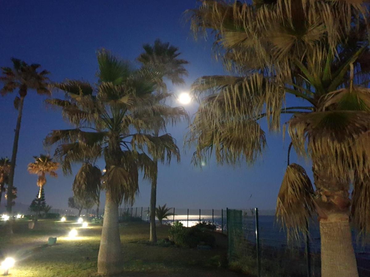 Casitamar Frontline Beach House Rental Casares Costa Near Estepona Bahia de Casares Exterior photo
